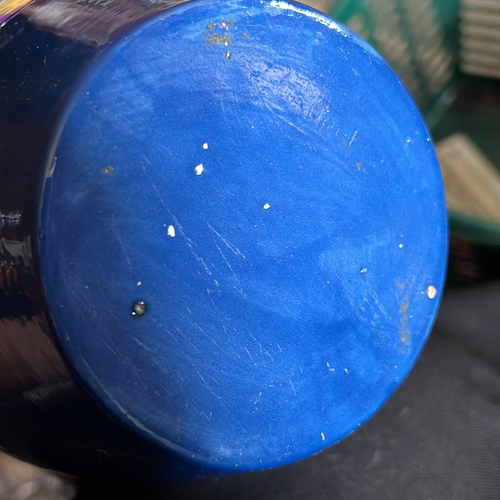 Vase - Picture 3 of 3